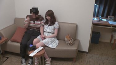 「おじさんの股間大好き 癒しオーラ全開若妻 あや 希咲あや」：エロ動画・アダルトビデオ -＜プレステージ グループ＞（022MCSR-18101）